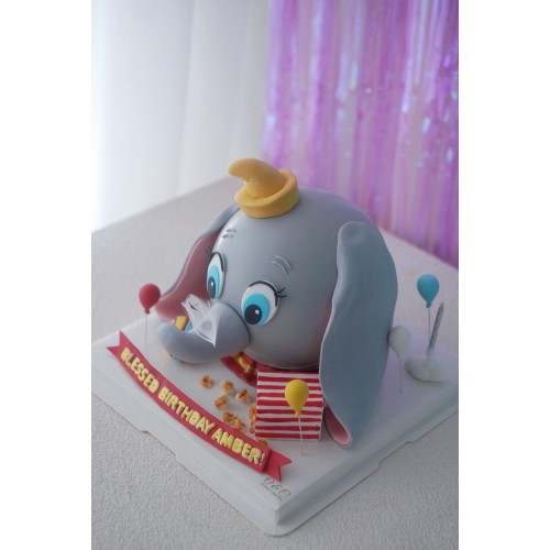 BS 0239 Dumbo Theme Piñata