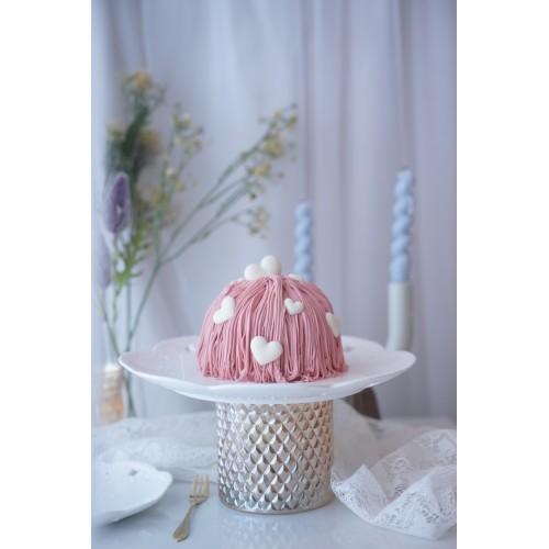 OTC 0634 Pinky Love Theme Cake
